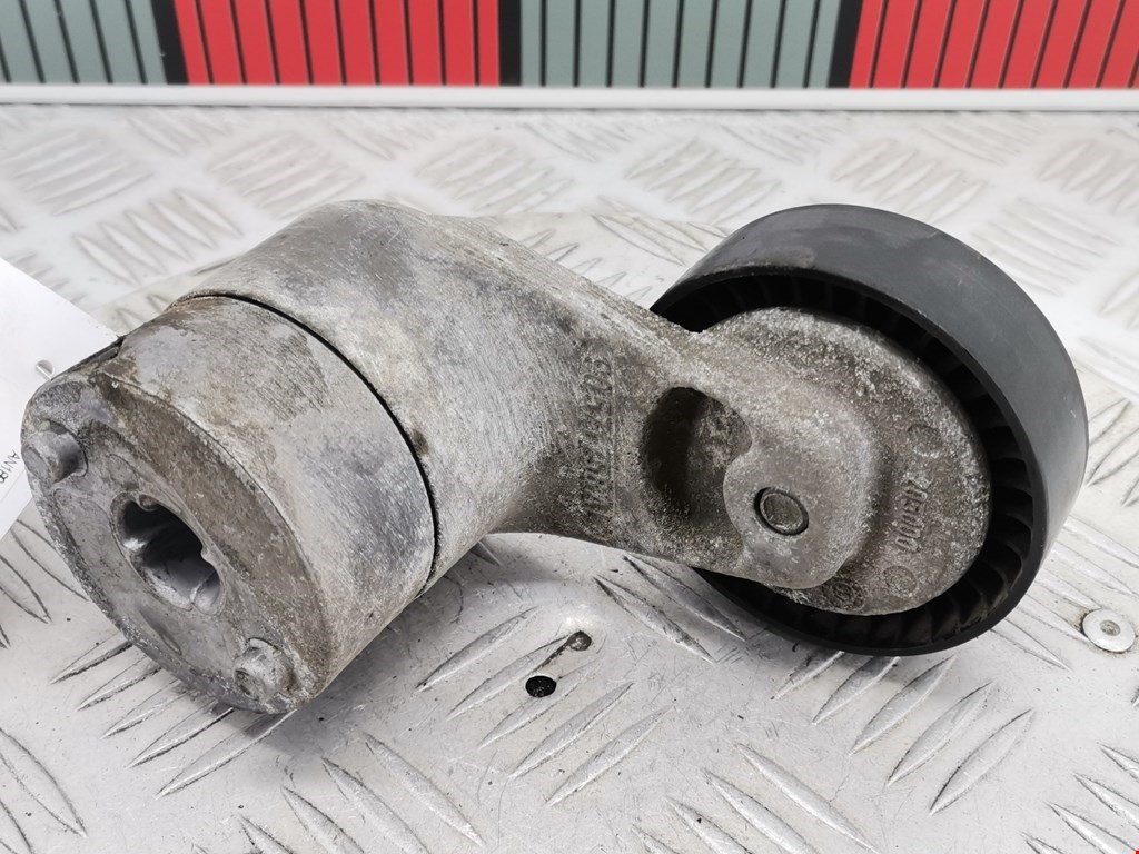 Натяжитель ремня генератора (приводного поликлинового ремня Opel Zafira A (1999-2006)