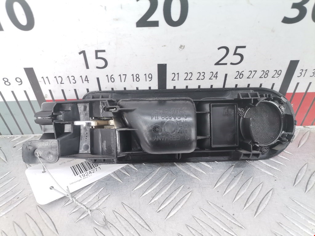 Ручка дверная задняя внутренняя правая VOLKSWAGEN Bora 1998-2005
