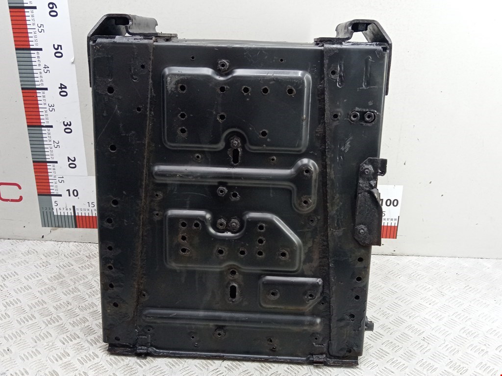 Крепление АКБ (корпус/подставка) IVECO EuroCargo III 2008-2015