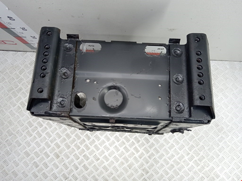 Крепление АКБ (корпус/подставка) IVECO EuroCargo III 2008-2015