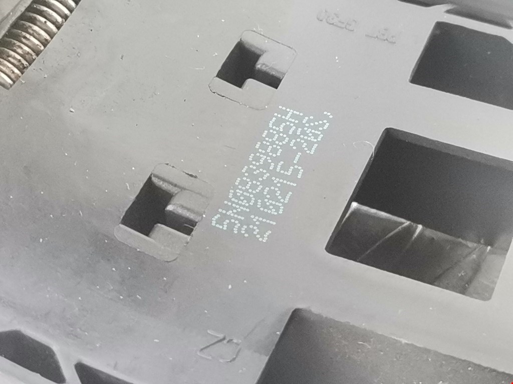 Ручка двери передней наружная левая SKODA Rapid 2012-2020