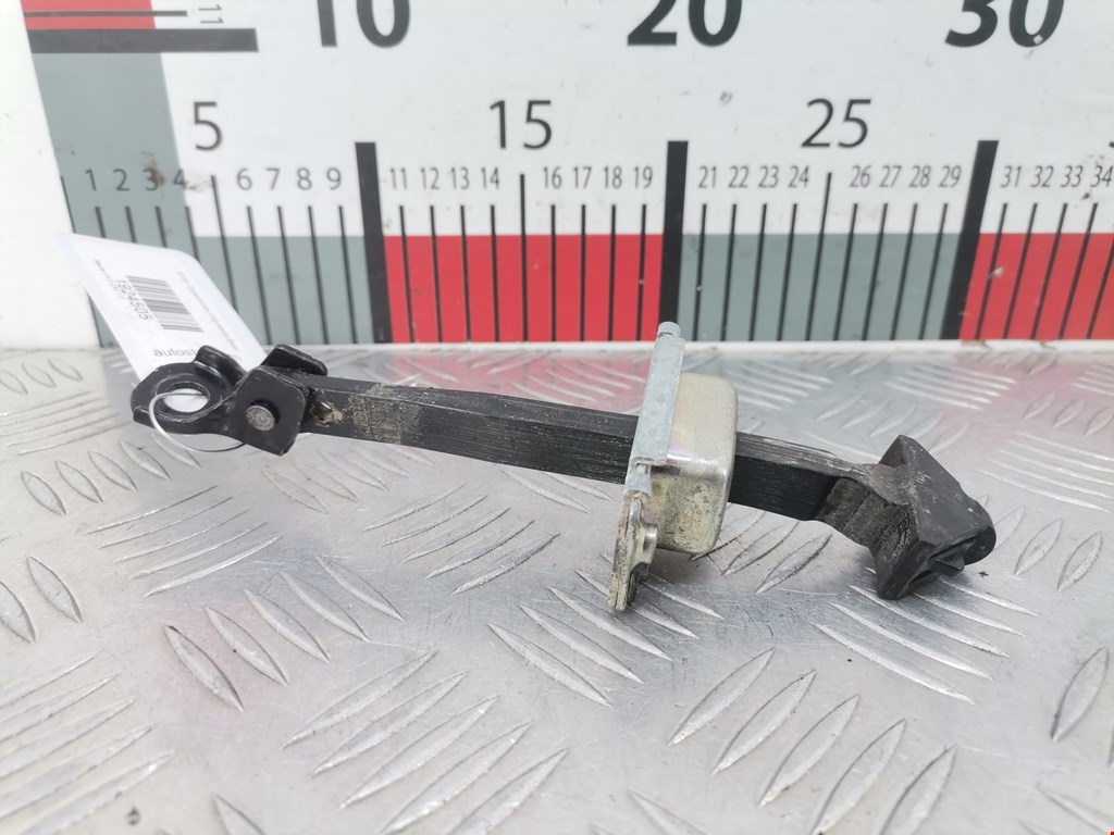 Ограничитель открывания двери MAZDA CX-3 2015-н.в.