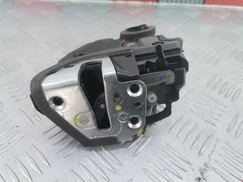 Замок двери задней левой HONDA Civic 4D 2011-2016