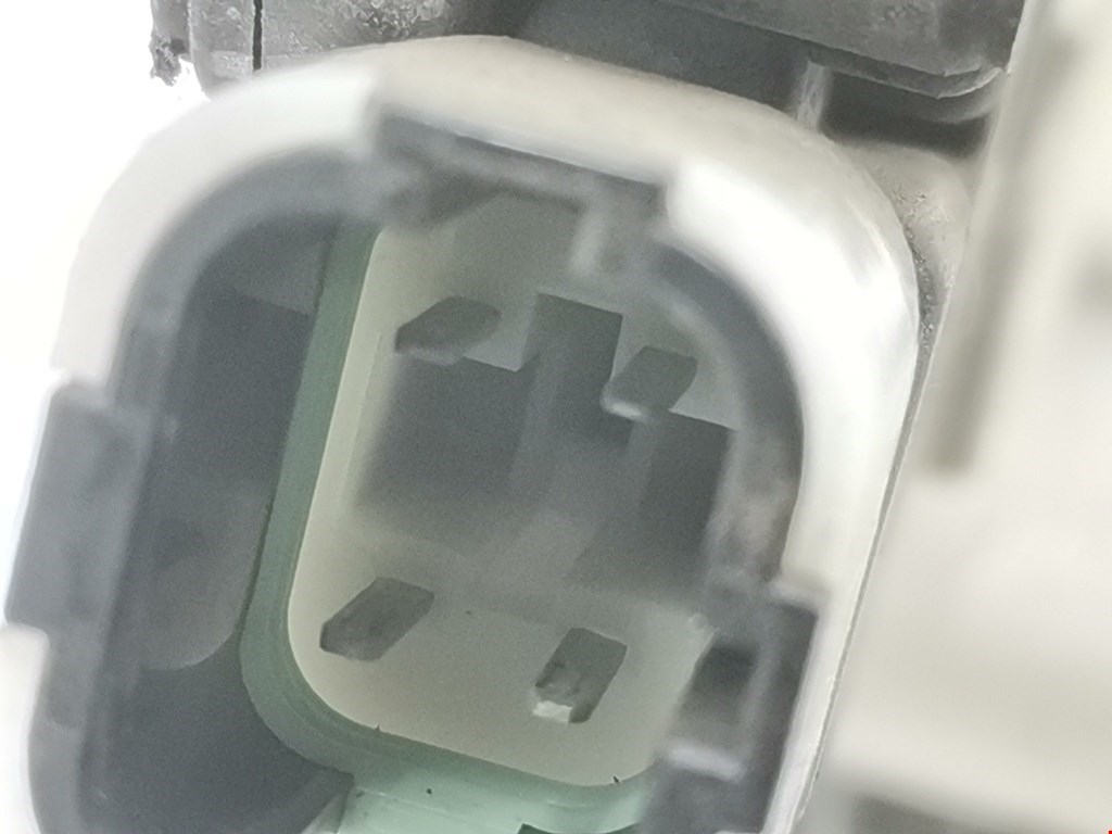 Замок двери передней левой SUBARU Legacy 1998-2004