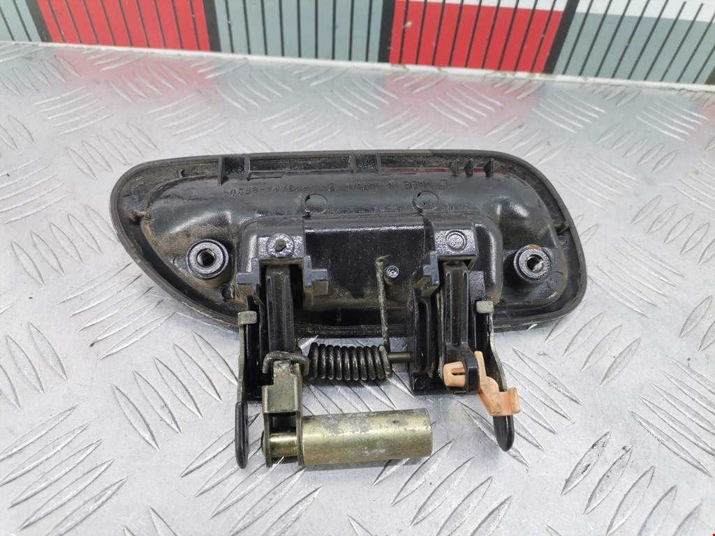 Ручка двери задней наружная левая SUBARU Legacy 1998-2004