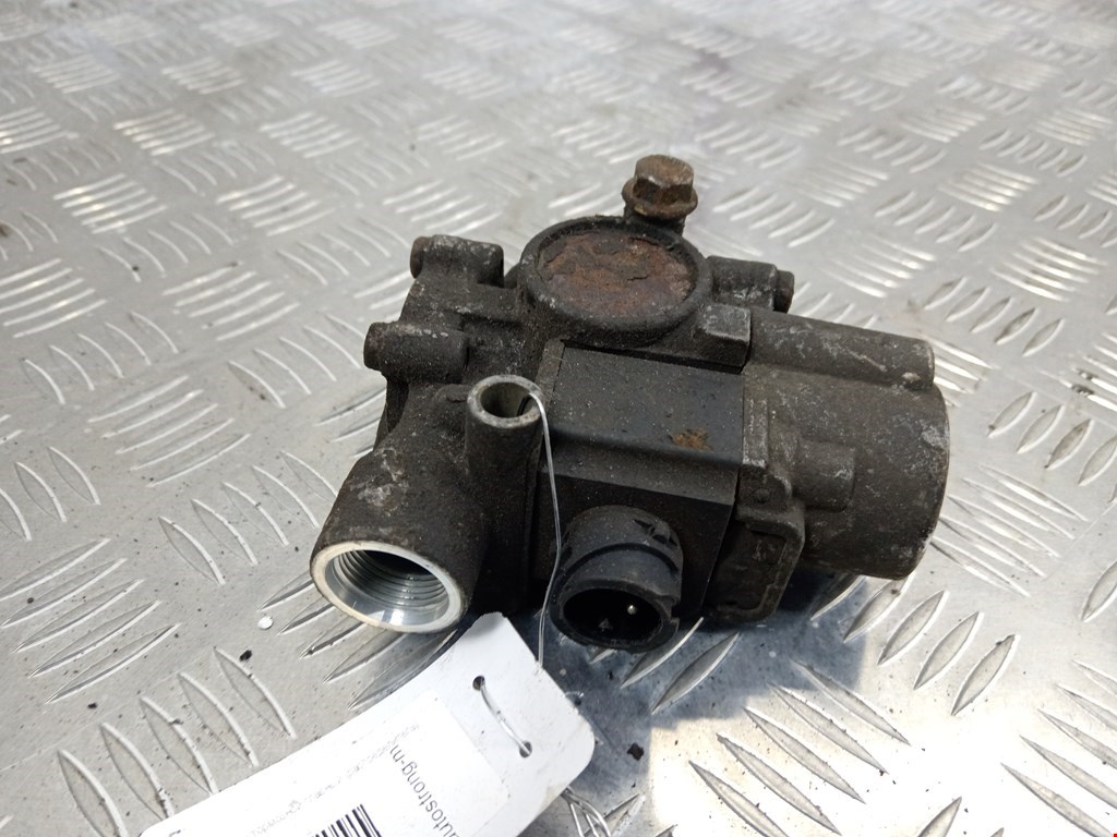 Кран ABS тормозной главный (распределитель) IVECO EuroCargo II 2003-2008