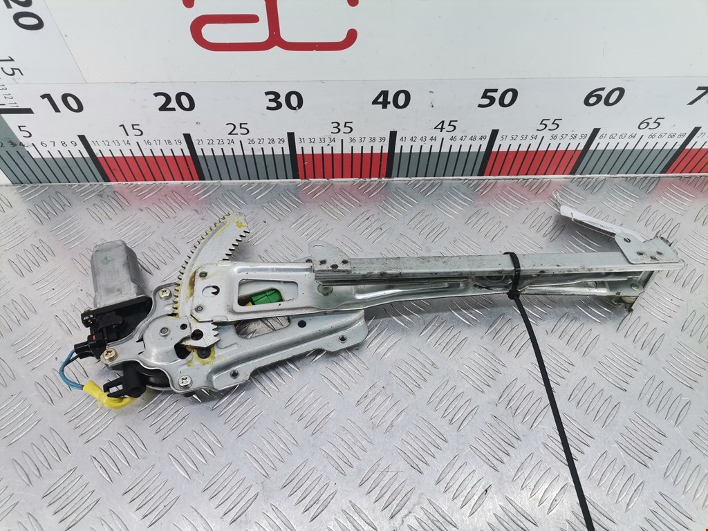 Стеклоподъемник задний левый SUBARU Legacy 1998-2004