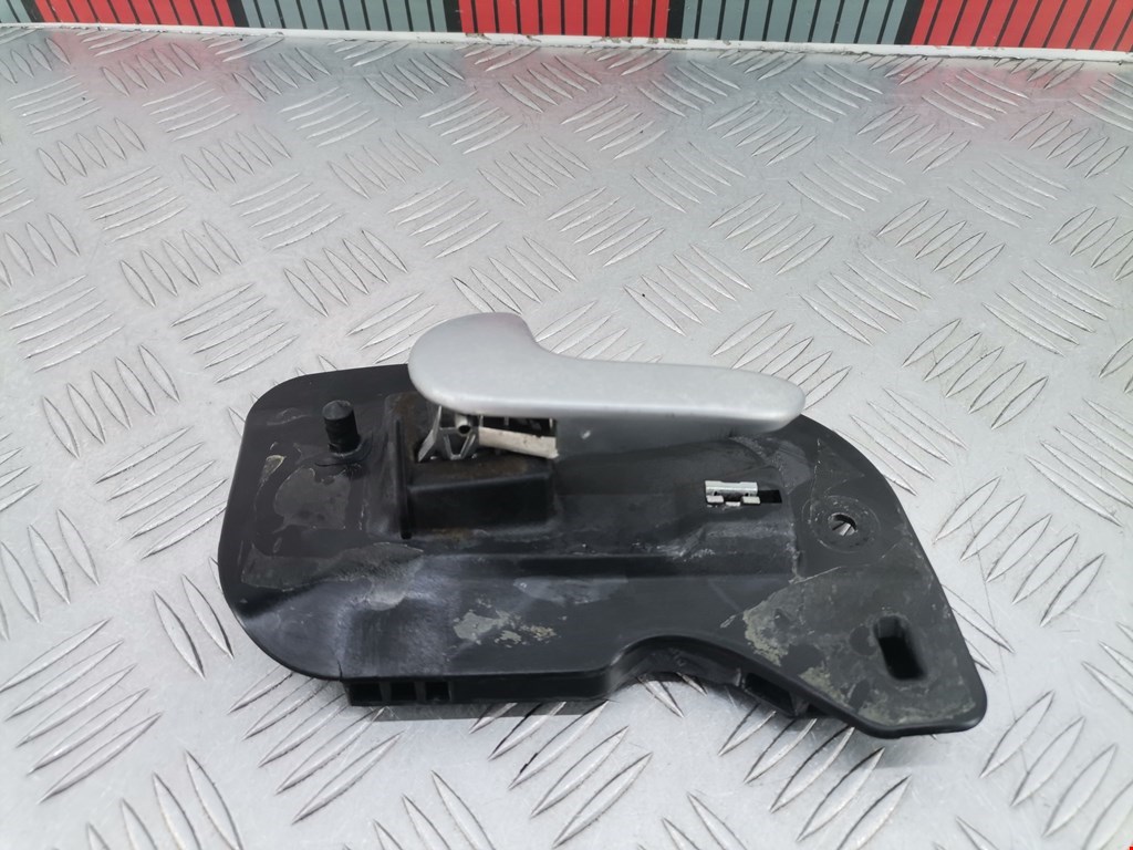 Ручка дверная передняя внутренняя левая OPEL Corsa C 2000-2006