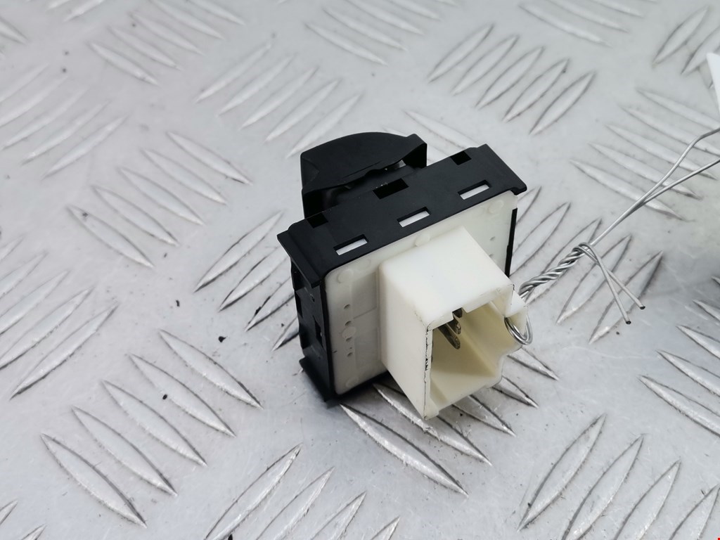 Блок управления стеклоподъемниками CITROEN C4 Cactus 2014-н.в.