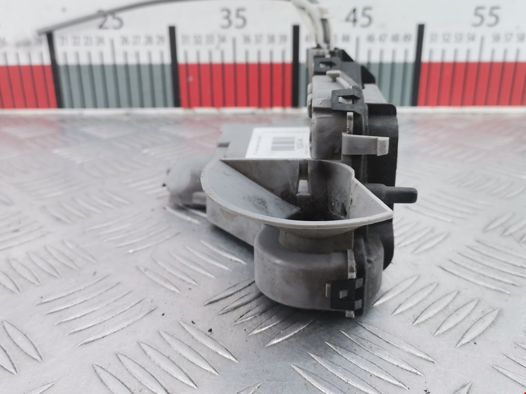 Замок двери передней правой CITROEN C4 Cactus 2014-н.в.