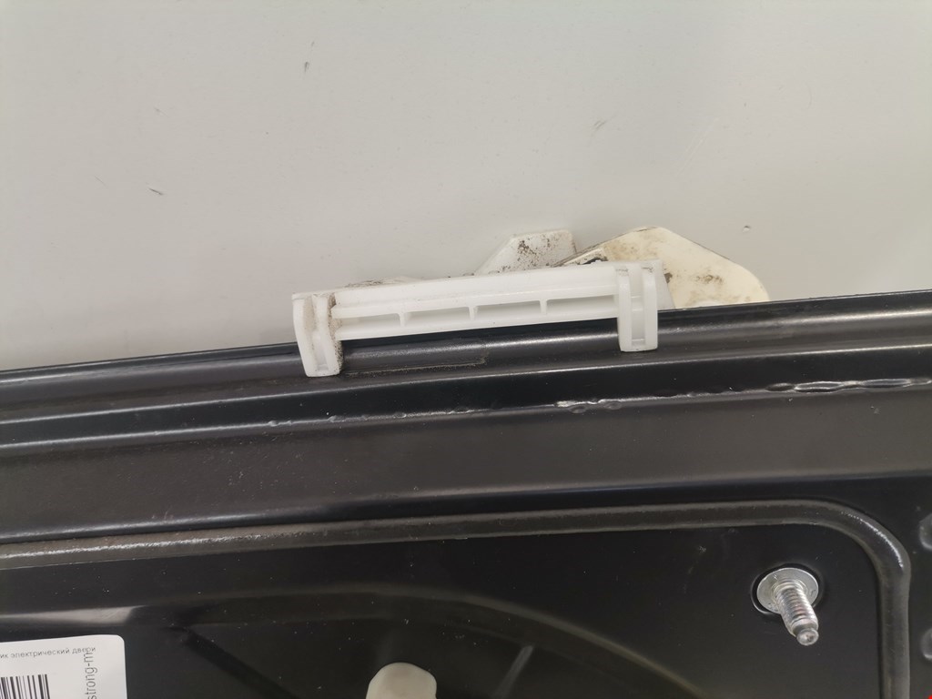 Стеклоподъемник задний правый LAND ROVER Range Rover Sport 2005-2013