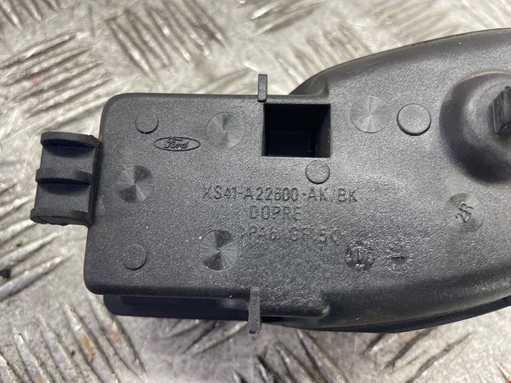 Ручка дверная задняя внутренняя правая FORD Focus I 1998-2005