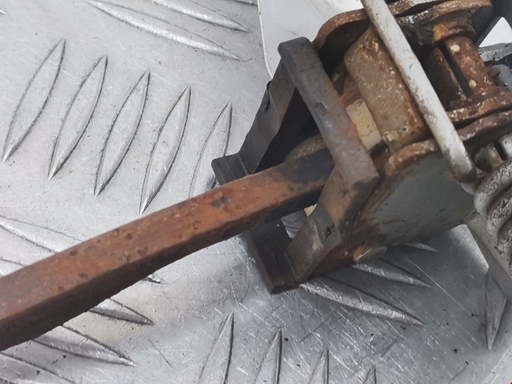 Ограничитель открывания двери PEUGEOT Partner 2008-2018