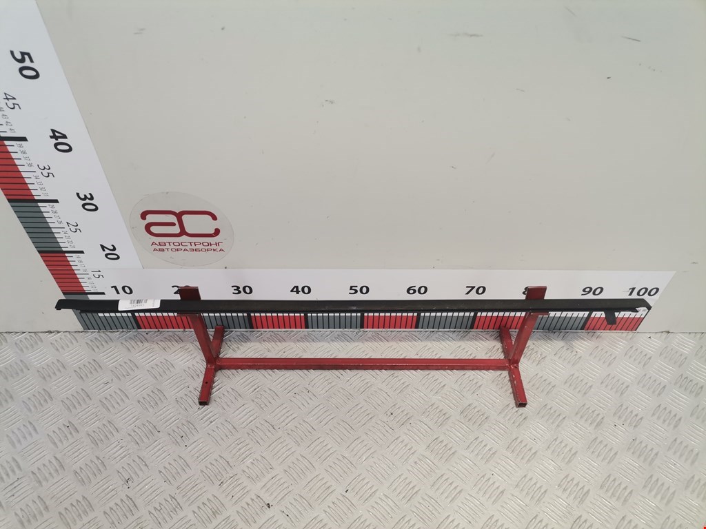 Накладка декоративная (молдинг) стекла двери задней правой Peugeot 3008 (2009-2016)