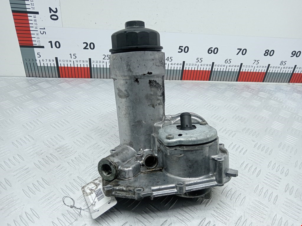 Корпус масляного фильтра AUDI A4 B6 2001-2005