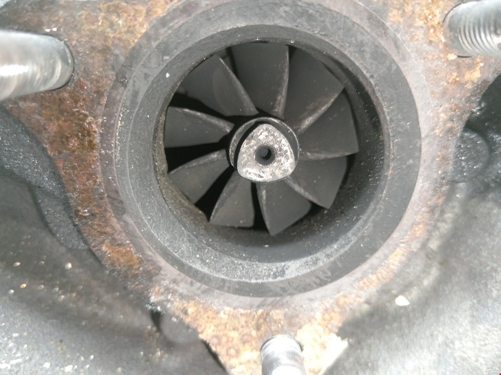 Турбина AUDI A4 B6 2001-2005