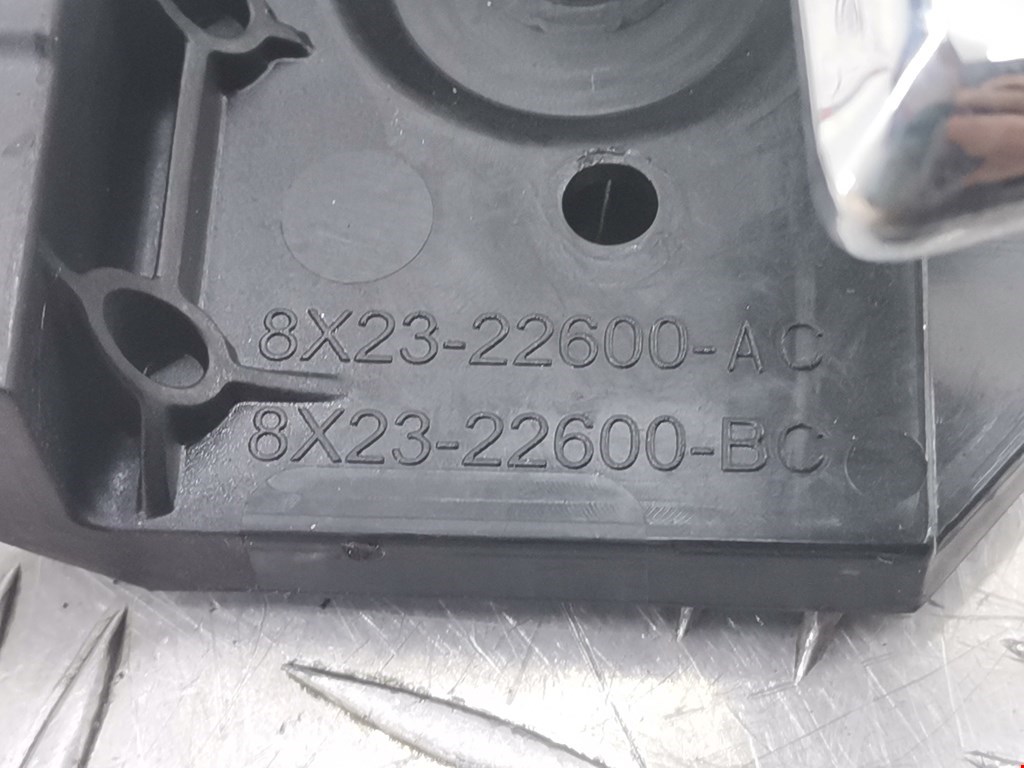 Ручка дверная задняя внутренняя правая JAGUAR XF X250 2007-2015