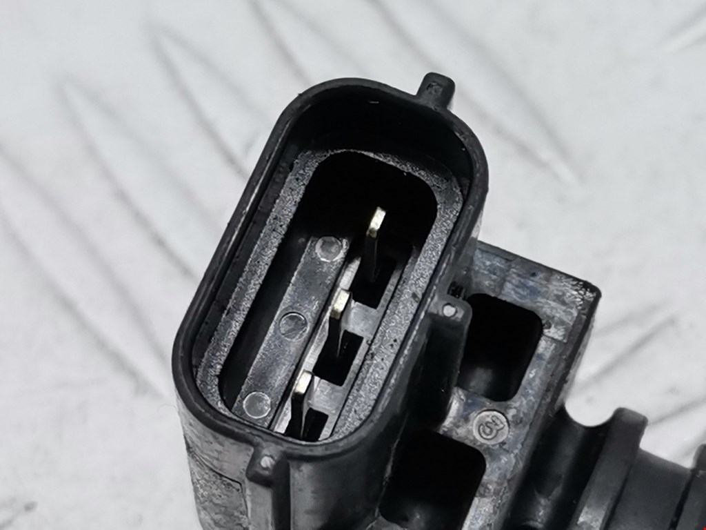 Датчик положения распредвала VOLVO V70 II 2000-2007