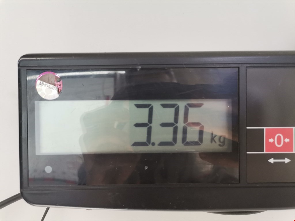 Обшивка двери передняя правая NISSAN Almera N16 2000-2006