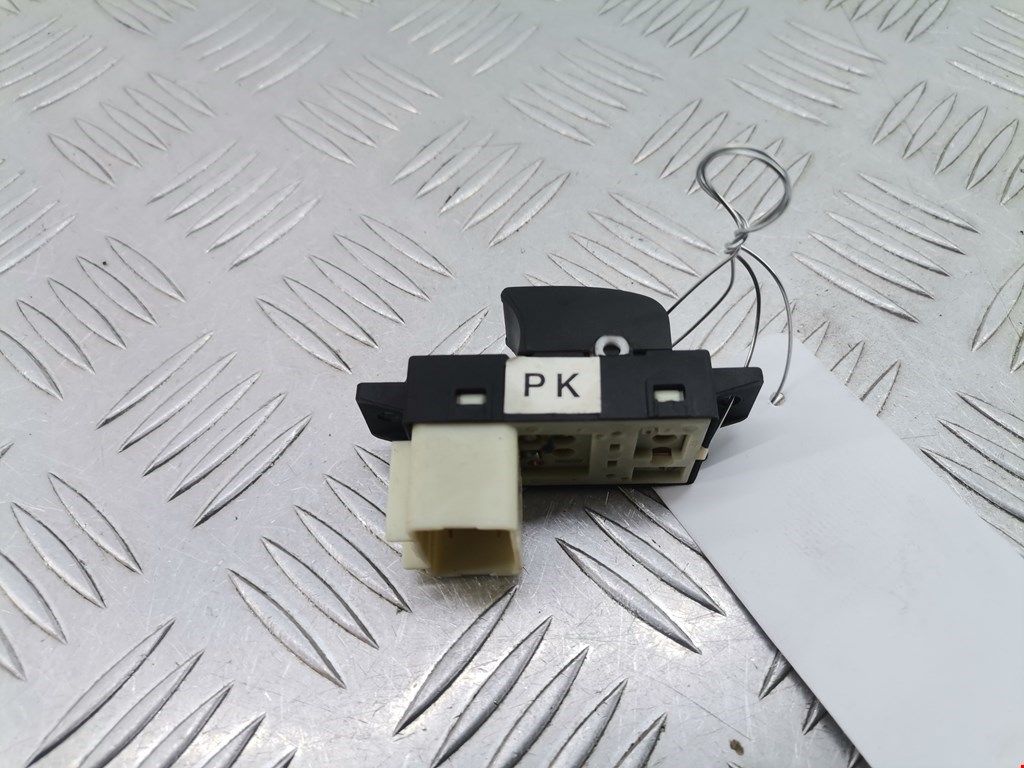 Кнопка стеклоподъемника CHEVROLET Captiva 2006-2010