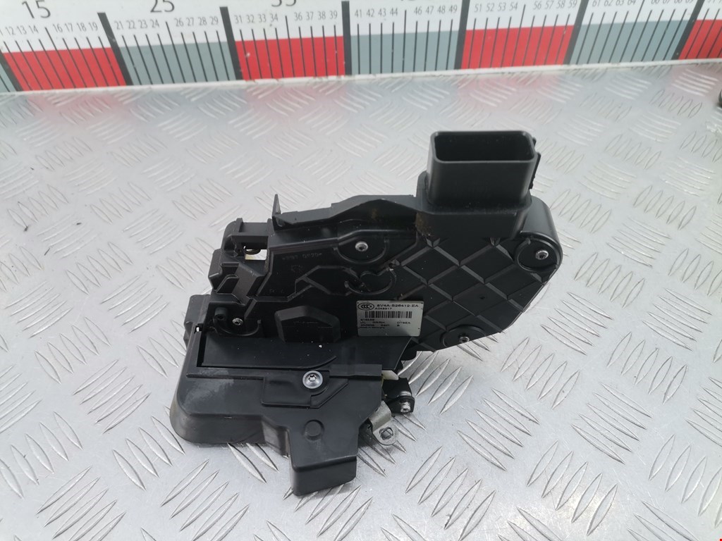 Замок двери задней правой FORD Kuga 2008-2012