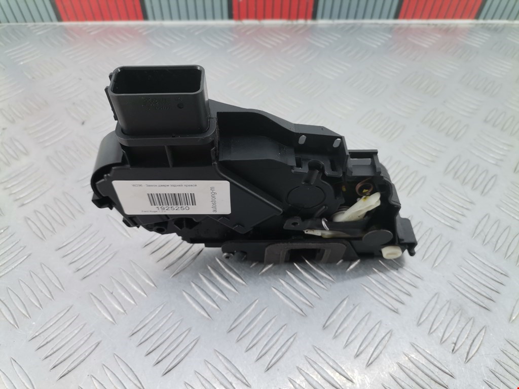 Замок двери задней правой FORD Kuga 2008-2012