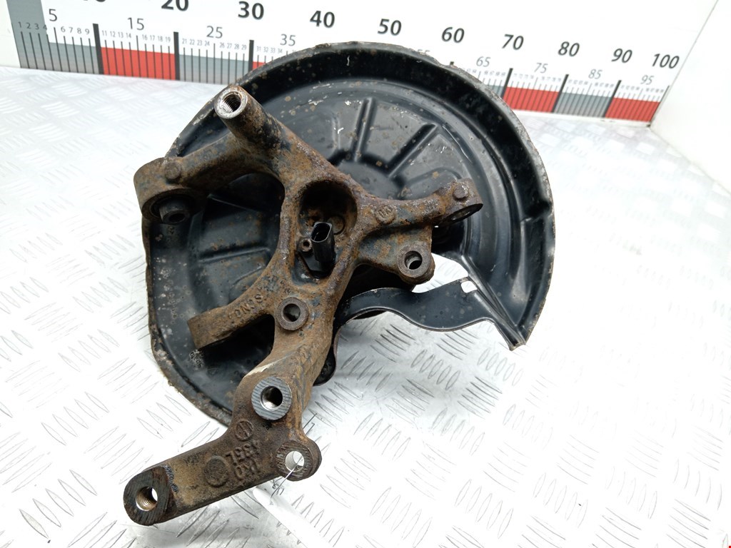 Ступица задняя левая VOLKSWAGEN Touran 2003-2010