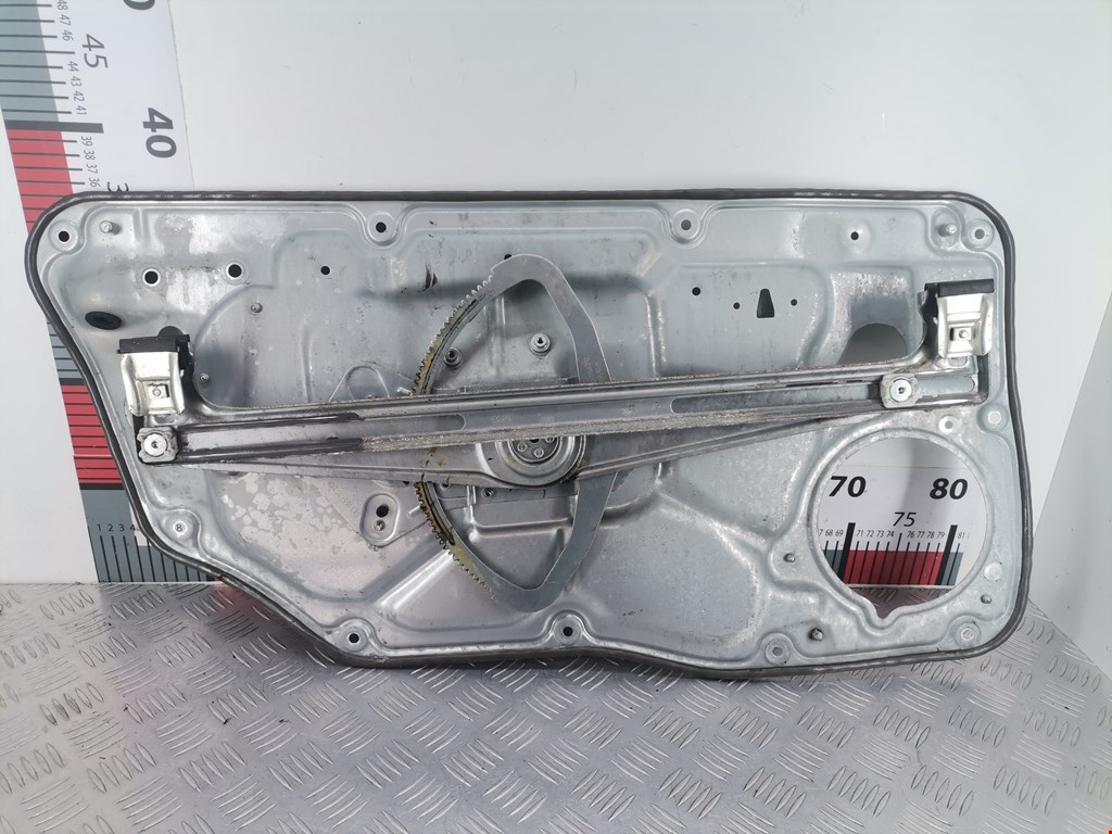 Стеклоподъемник передний правый VOLVO V70 III 2007-2016