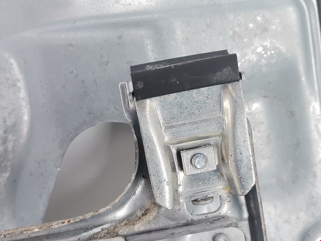 Стеклоподъемник передний правый VOLVO V70 III 2007-2016