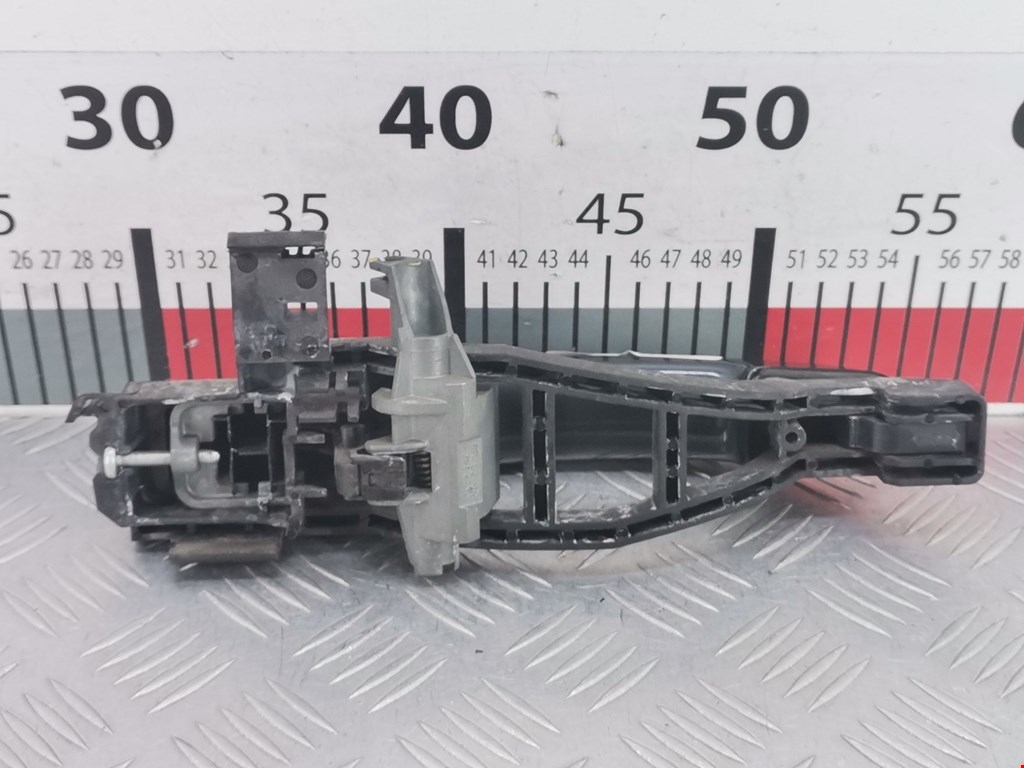 Ручка двери задней наружная левая FORD Kuga 2008-2012