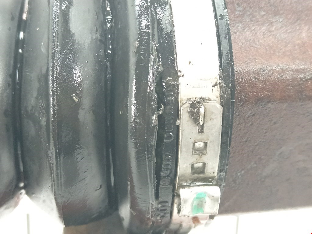 Полуось (привод, приводной вал) передняя левая AUDI A5 2007-2016