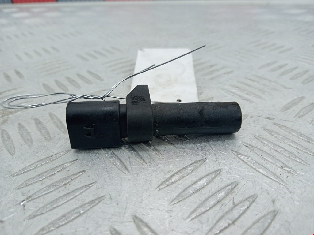 Датчик положения коленвала MERCEDES-BENZ C-Class C-klasse W204 2007-2015