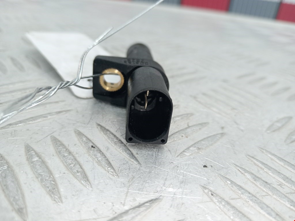 Датчик положения коленвала MERCEDES-BENZ C-Class C-klasse W204 2007-2015