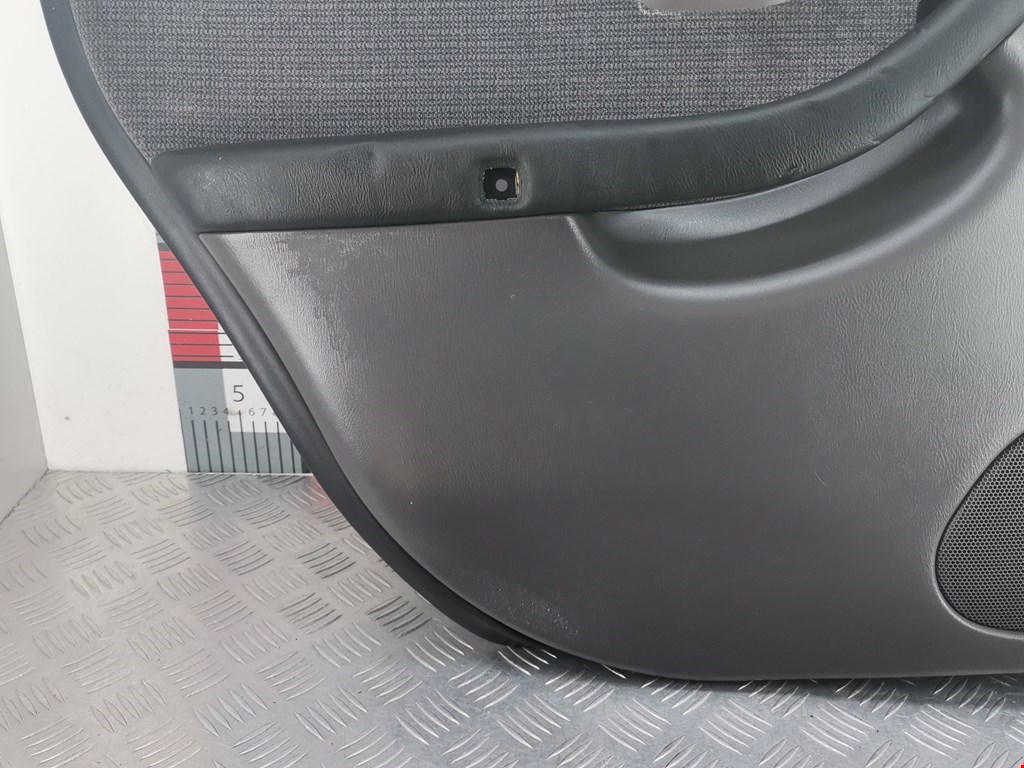 Обшивка двери задняя левая SUBARU Legacy 1998-2004