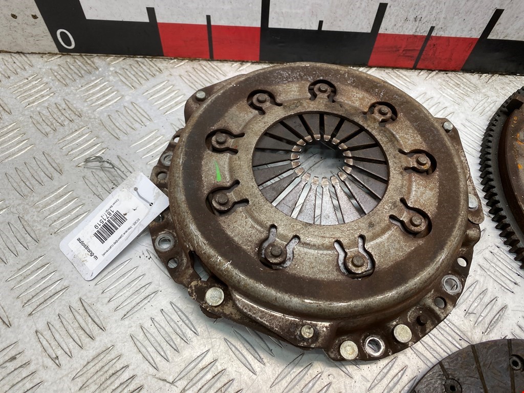 Маховик (демпфер сцепления) CITROEN Berlingo 1996-2012