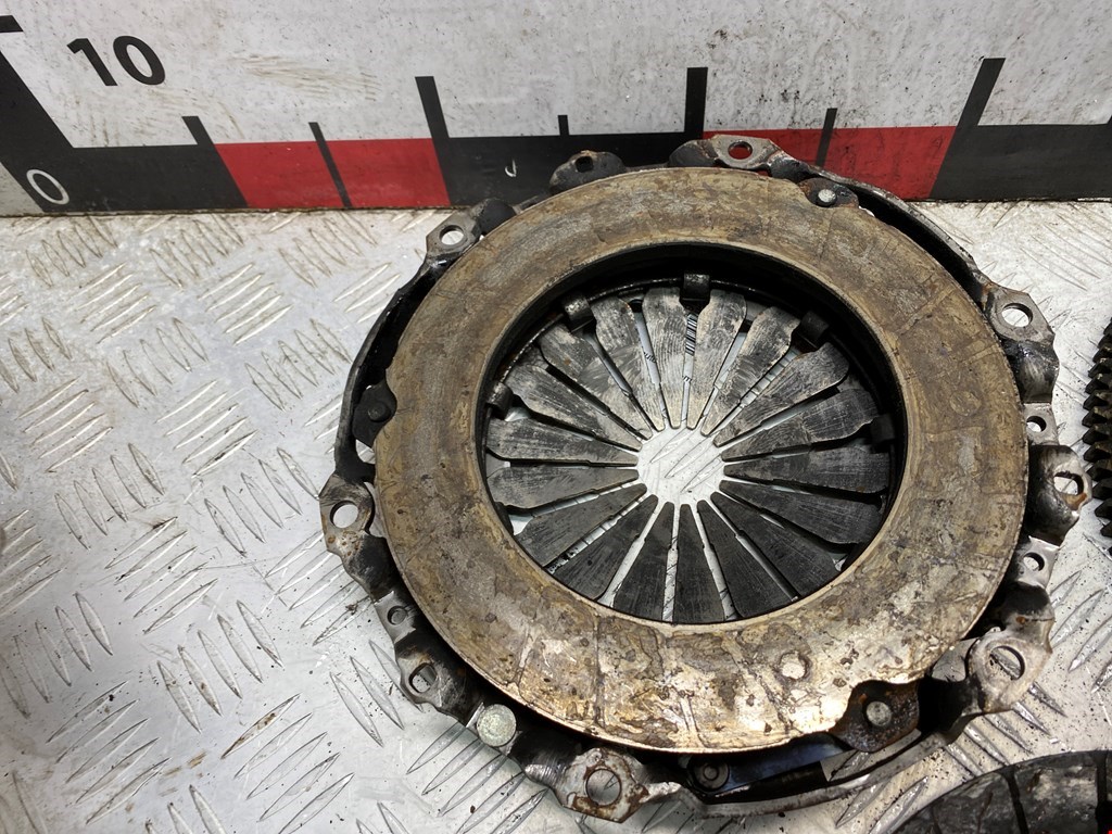 Маховик (демпфер сцепления) PEUGEOT 207 2006-2015