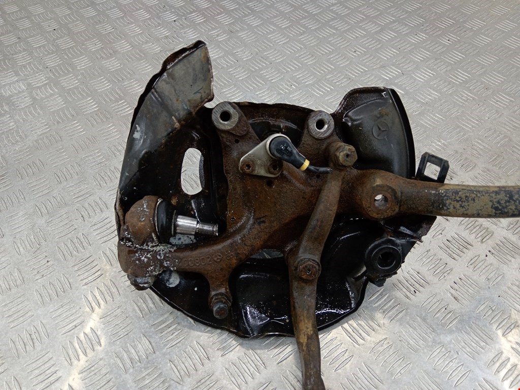 Ступица передняя правая MERCEDES-BENZ S-Class III W140 1991-1998