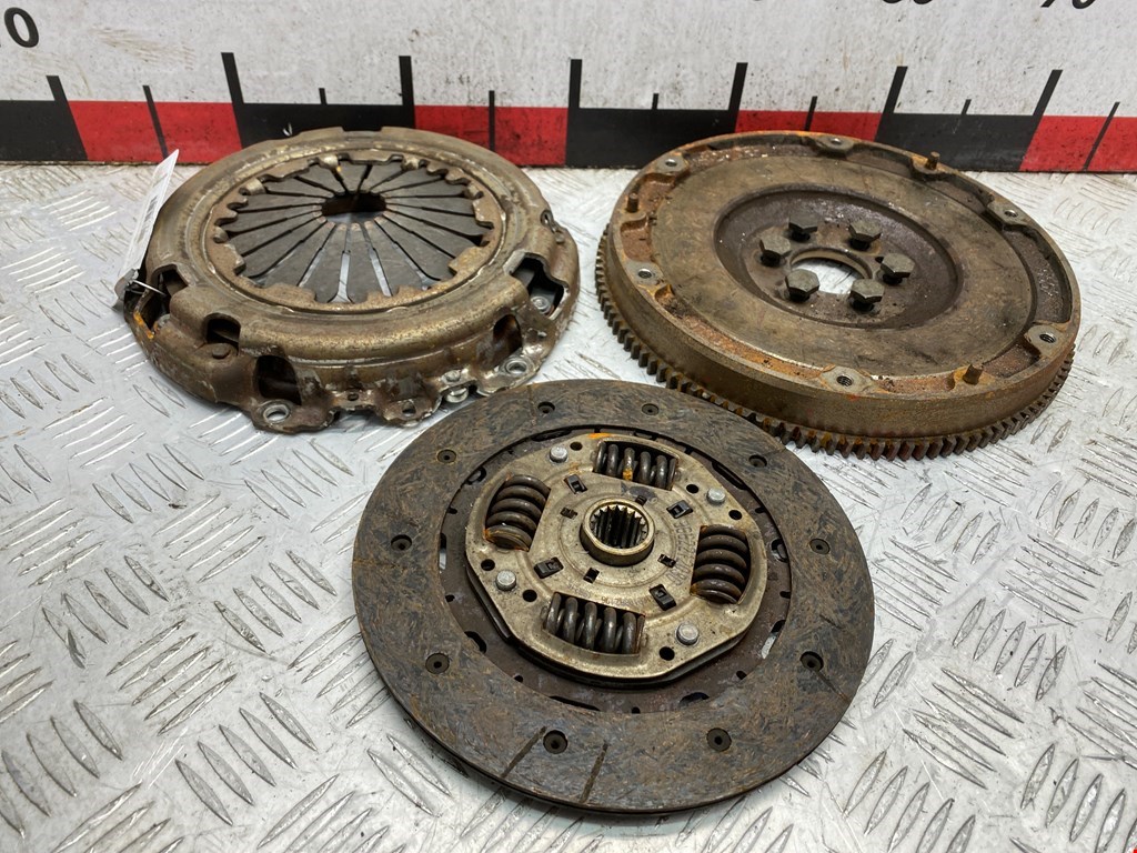 Маховик (демпфер сцепления) PEUGEOT 207 2006-2015