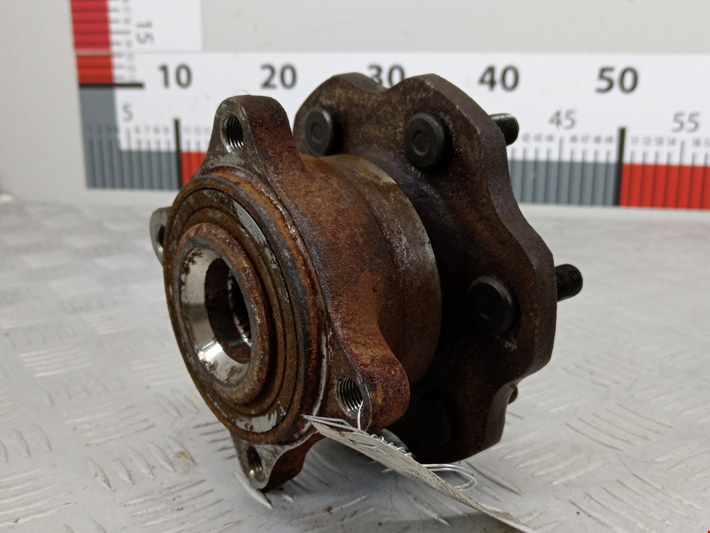 Ступица задняя правая NISSAN Pathfinder R51M 2004-2014