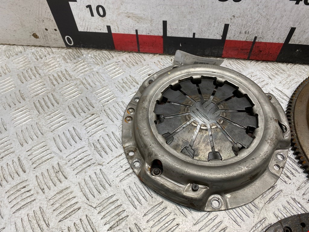 Маховик (демпфер сцепления) OPEL Agila A 2000-2007