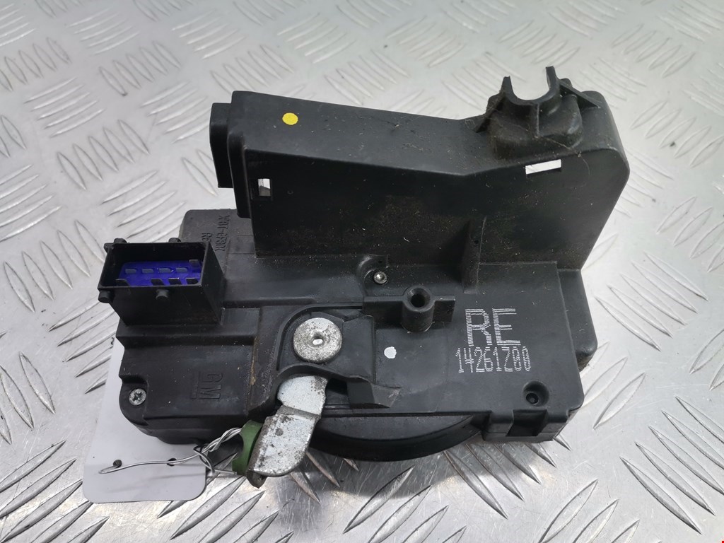 Замок двери передней правой OPEL Astra G 1998-2005