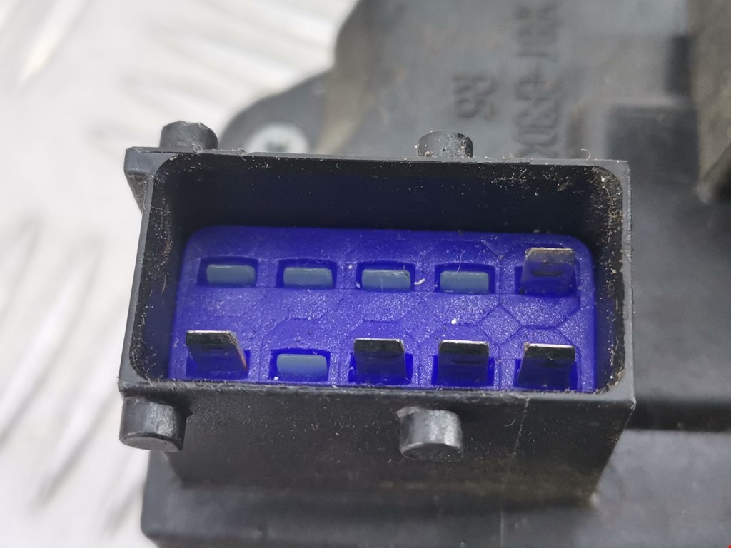 Замок двери передней правой OPEL Astra G 1998-2005