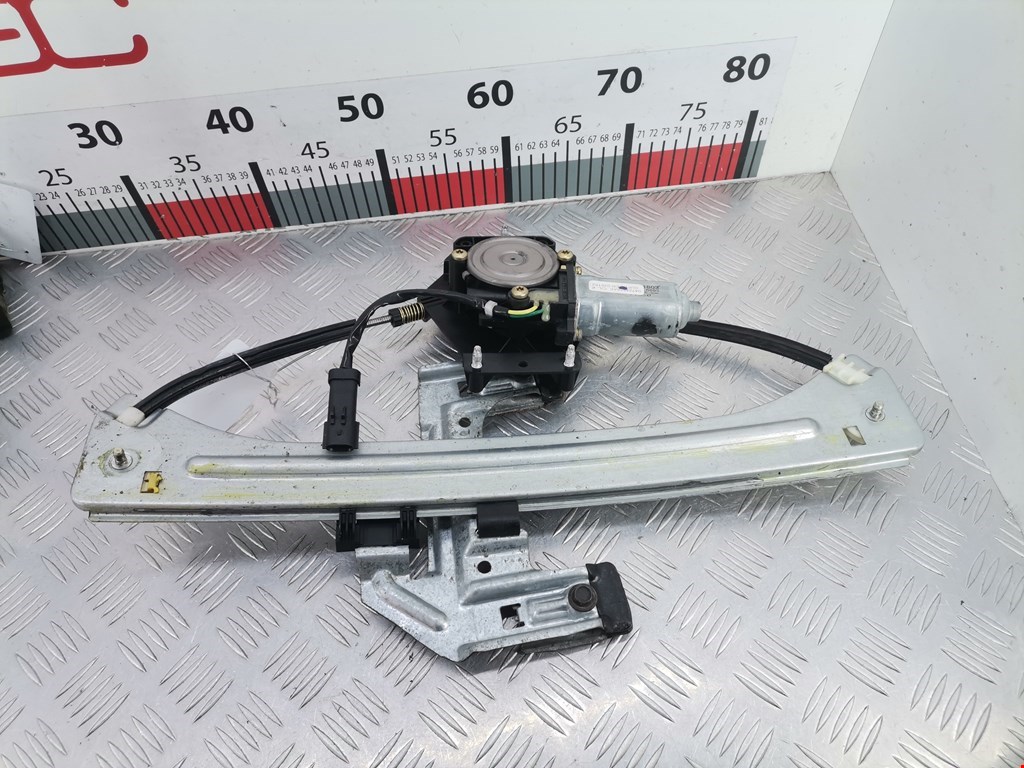 Стеклоподъемник задний правый CHRYSLER PT Cruser 2000-2010