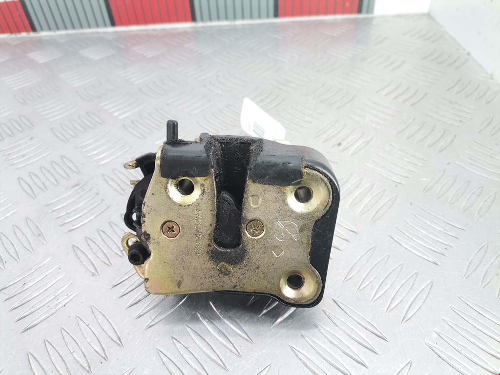 Замок двери задней правой CHRYSLER PT Cruser 2000-2010