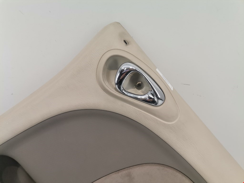 Обшивка двери задняя правая CHRYSLER PT Cruser 2000-2010