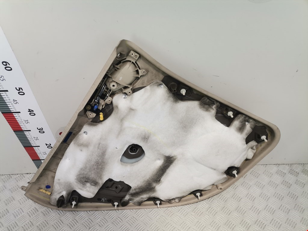 Обшивка двери задняя правая CHRYSLER PT Cruser 2000-2010