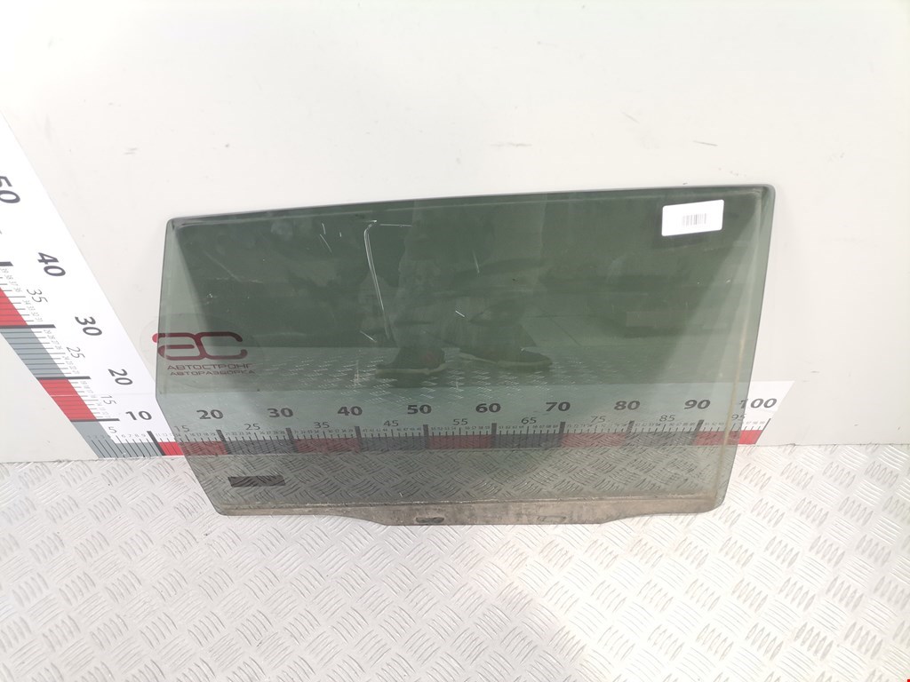 Стекло двери заднее правое CHRYSLER PT Cruser 2000-2010