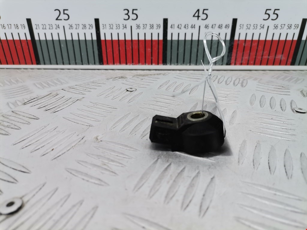 Датчик детонации Mercedes C-Class (W203) (2000-2008)