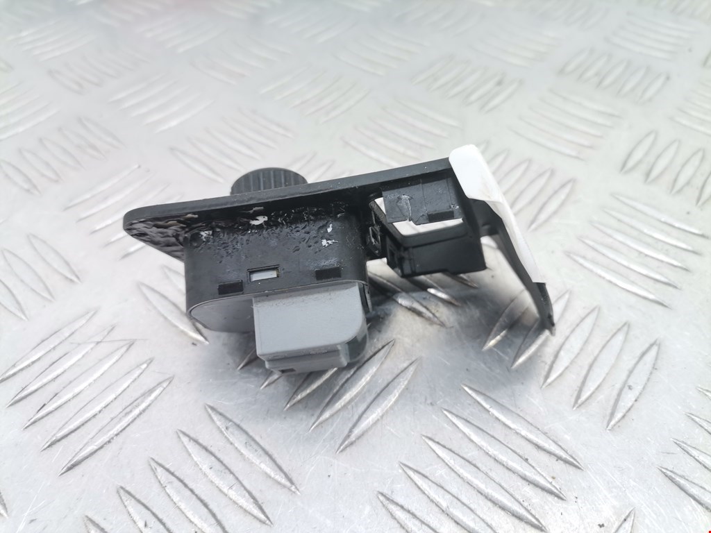 Блок управления зеркалами VOLKSWAGEN Touran 2003-2010