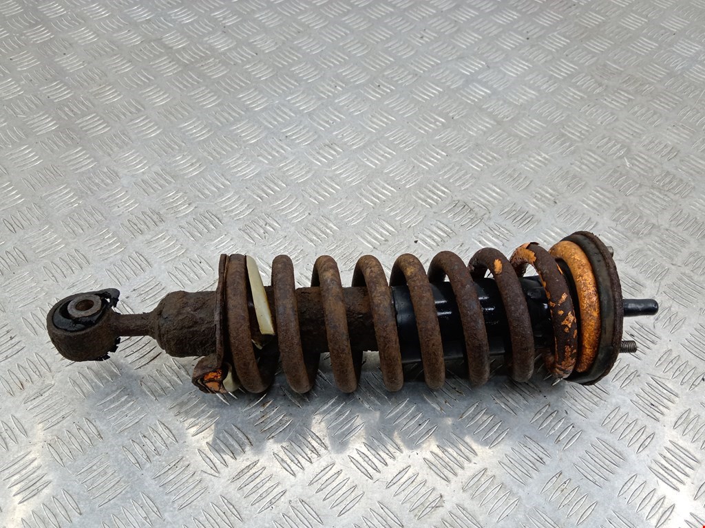 Амортизатор передний правый NISSAN Pathfinder R51M 2004-2014